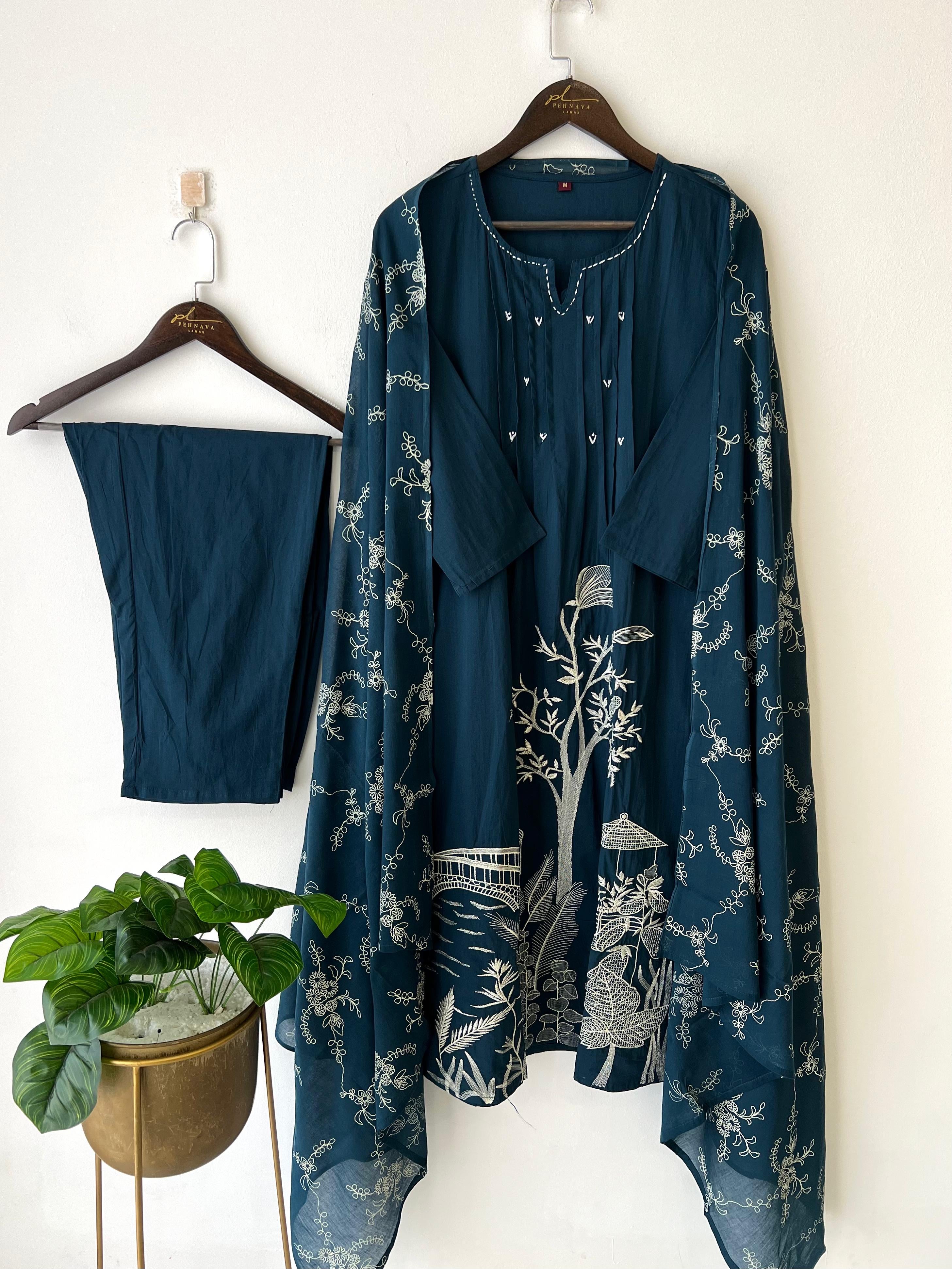 Cotton Pin-tucks slitted suit-0393 - Pehnava Lawns