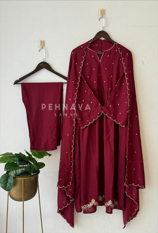 Muslin Gold Embroidery Suit 12601