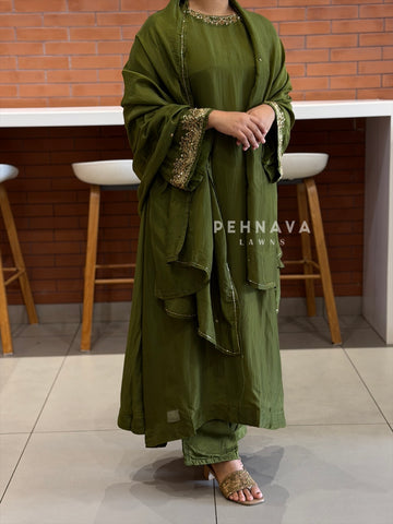 Bell sleeve Handworked Ensemble H-367 - Pehnava Lawns