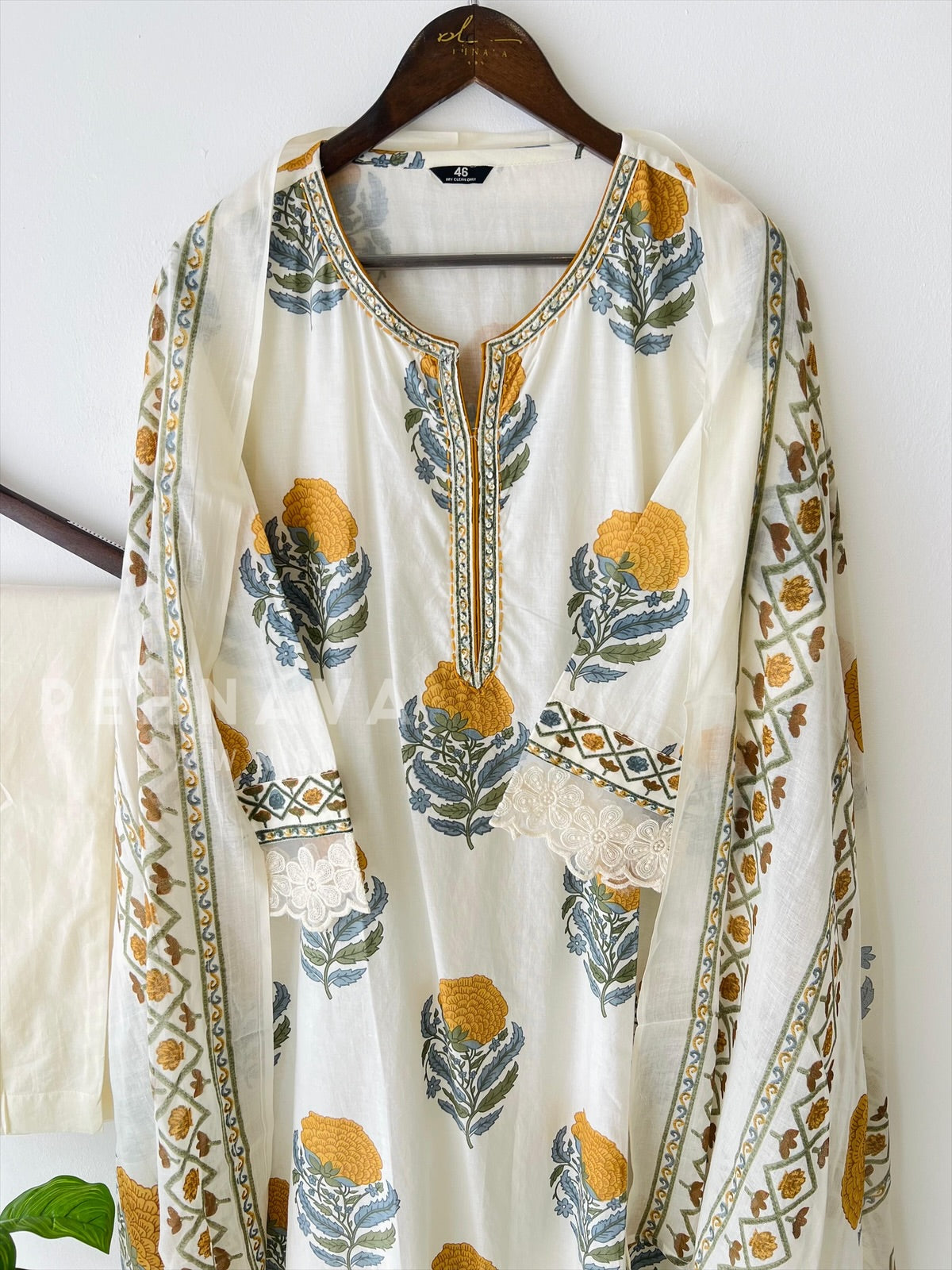 Lace Detail Printed Suit-3610