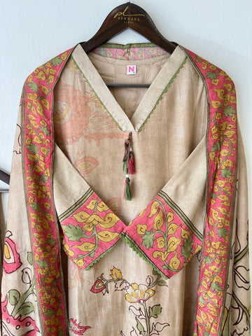 Pure Muslin Digital printed Suit with handwork detailingss