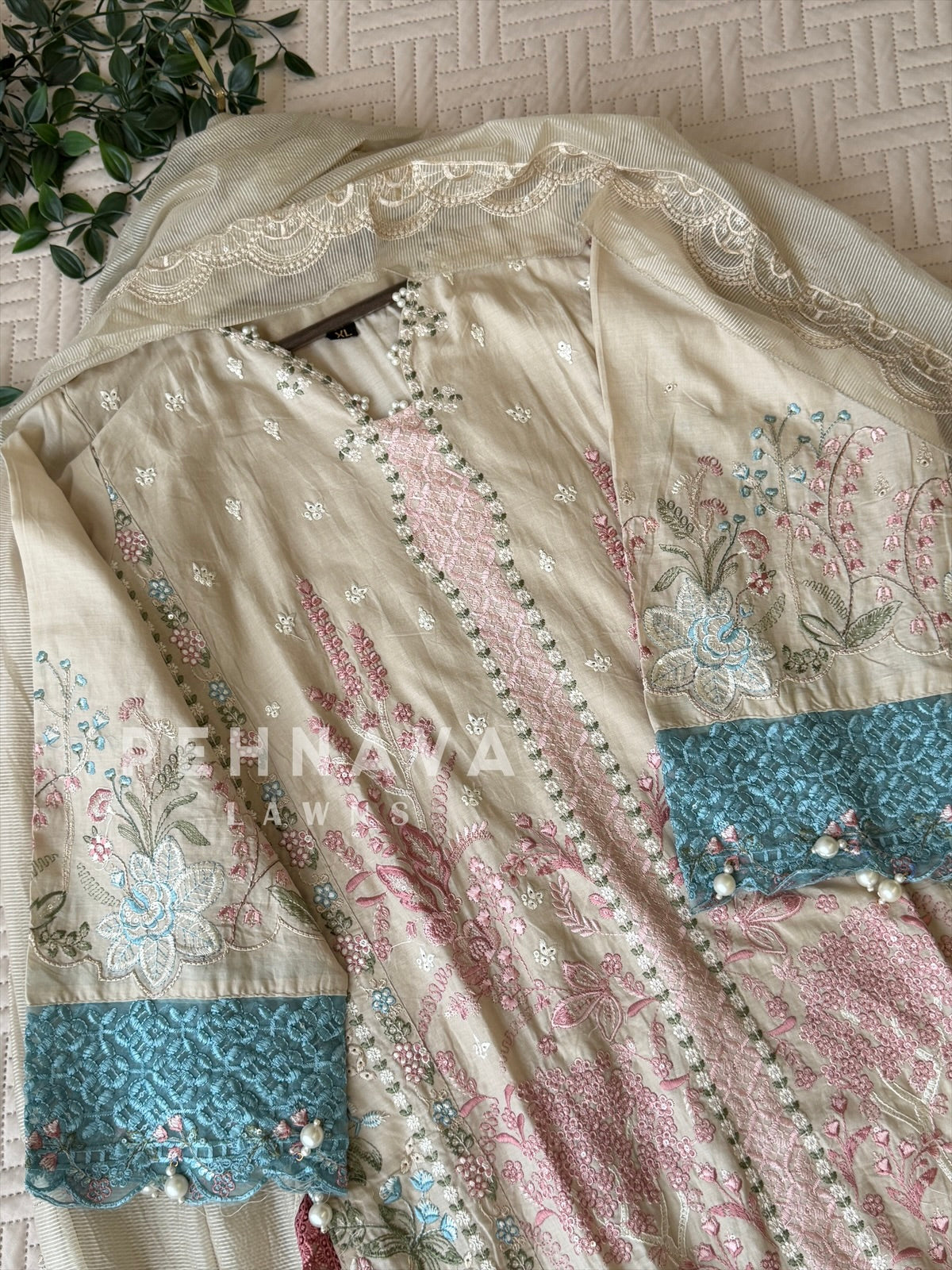 Floral Embroidered Three Piece Set 4561/64