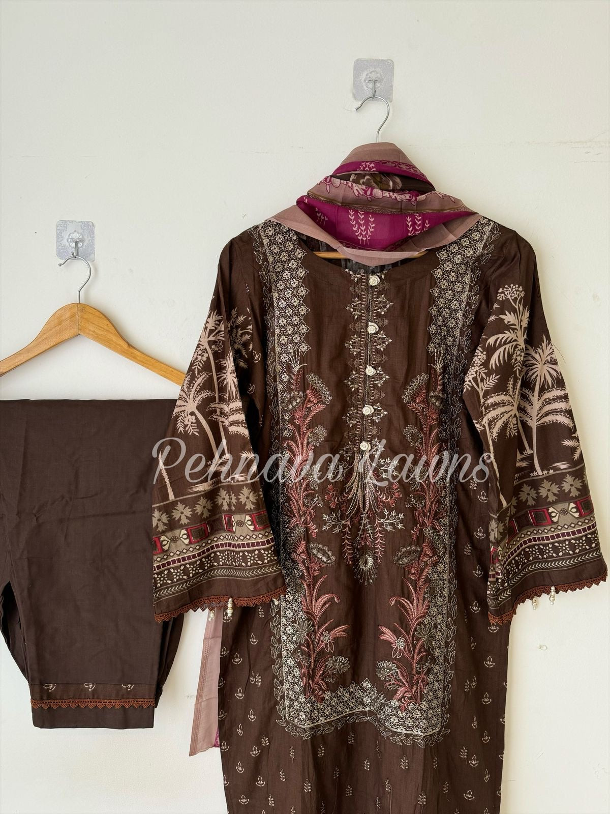 Cotton Embroidered Suit with Chiffon/Cotton Dupatta-3374