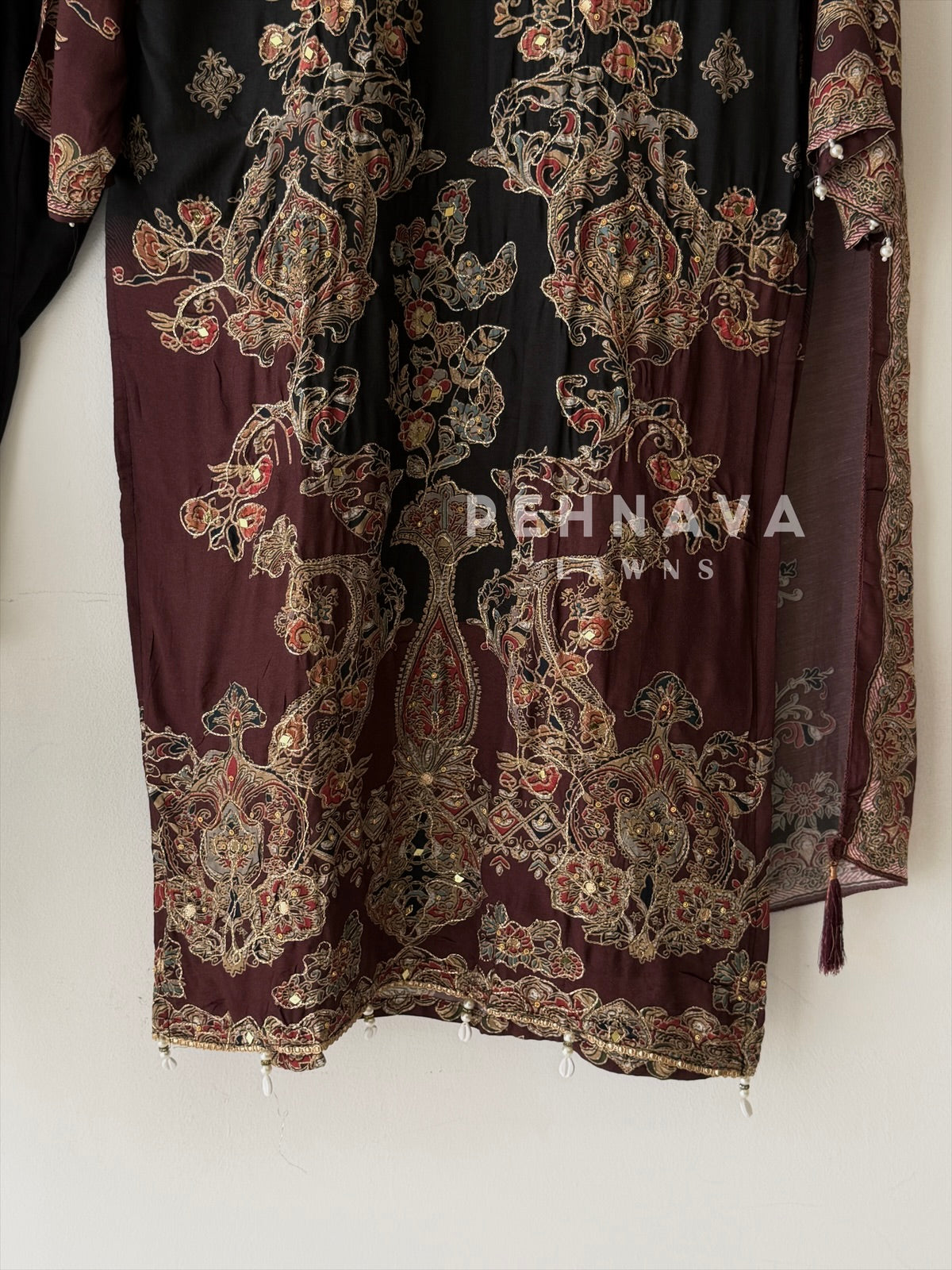 Muslin Stitched Suit KT 355