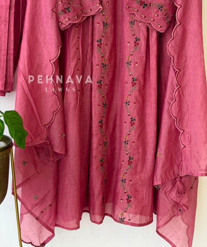 Embroidered Pleated Suit Set-13139 - Pehnava Lawns