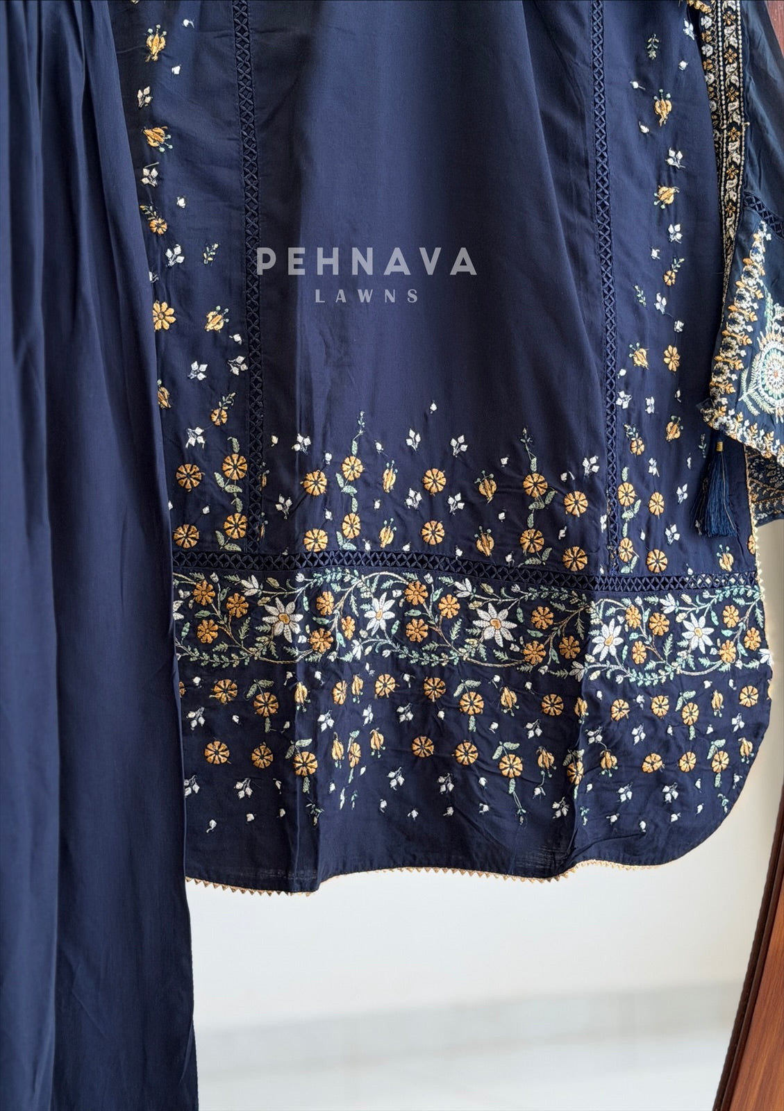 Paisley Embroidered Farshi Salwar T1132