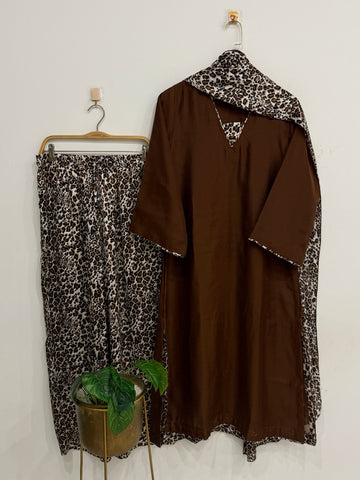 Minimal Animal Printed Three Piece Suit