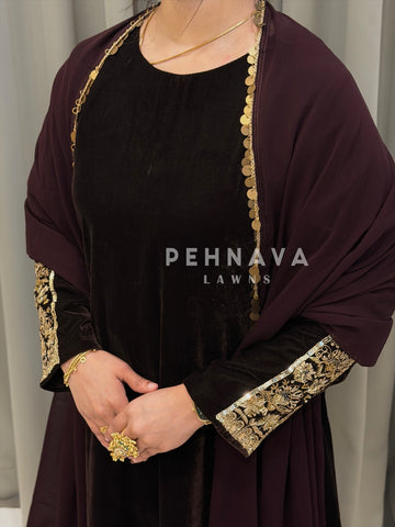 Velvet Handworked suit H 407