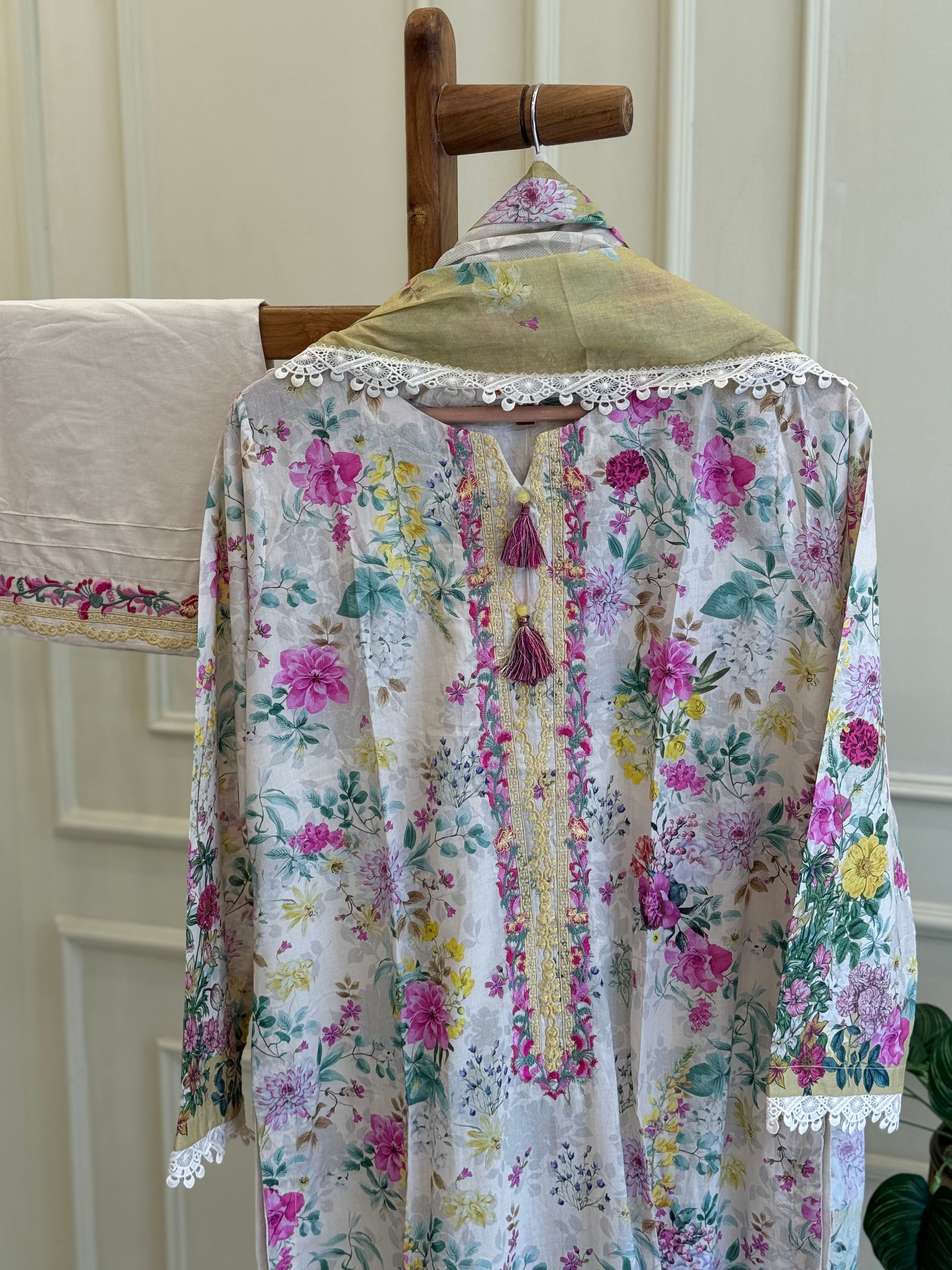 Premium Khaadi Embroidered Lawn Suit – 3-Piece Pakistani Collection