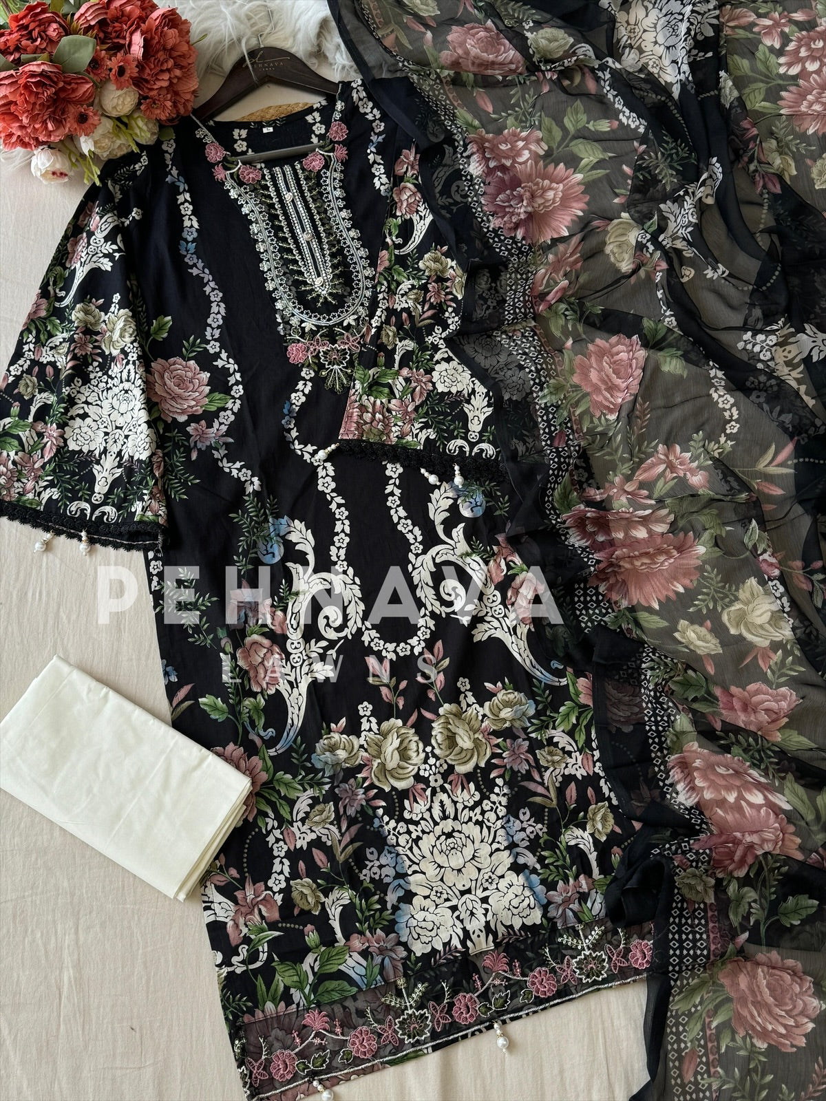 Floral Black Embroidery Suit-1351 - Pehnava Lawns