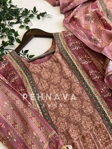 Printed Crepe Suit Set - Pehnava Lawns