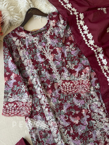 Classic Floral Embroidery Cotton Suit Set-1478