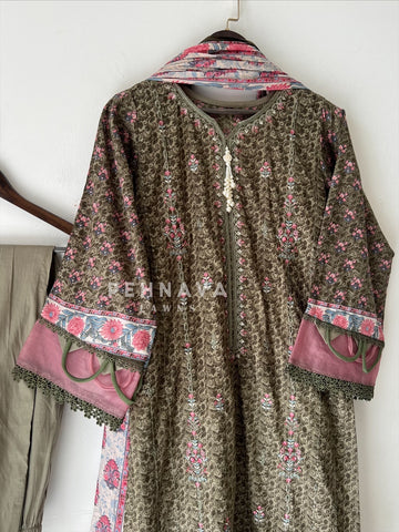 Embroidered Casual Ready To Wear Suit-21007-8