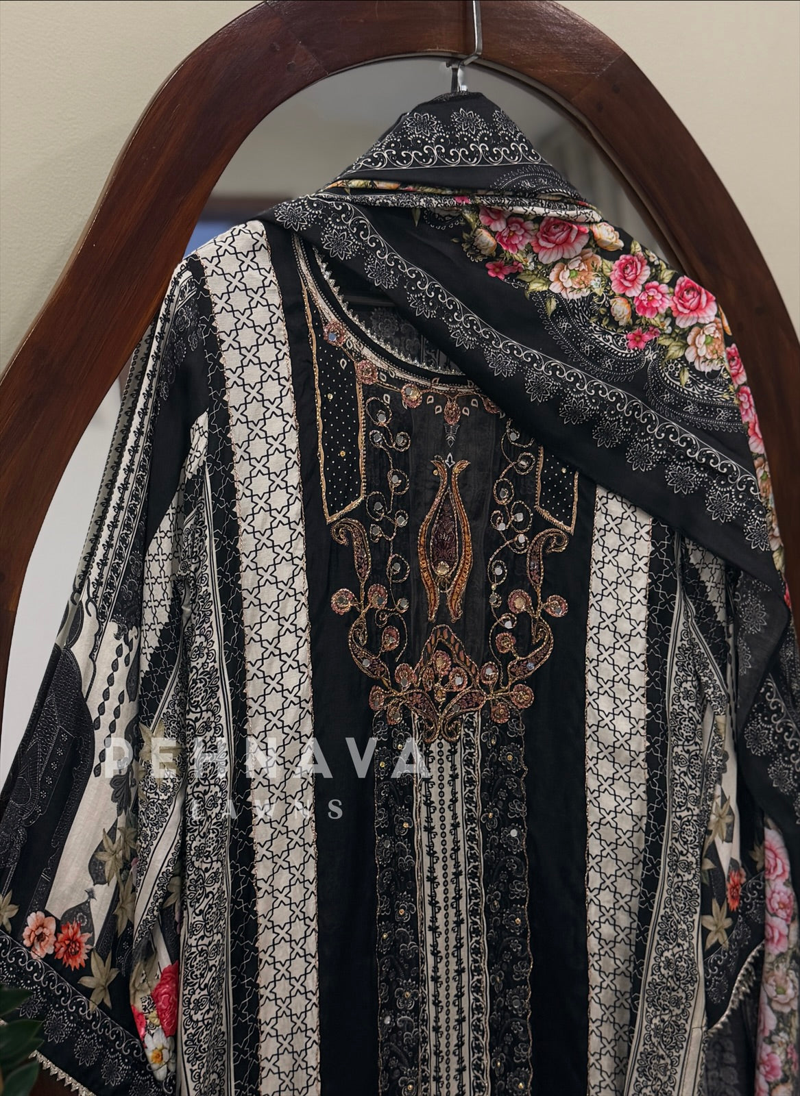 Muslin Unstitched Suit KT360