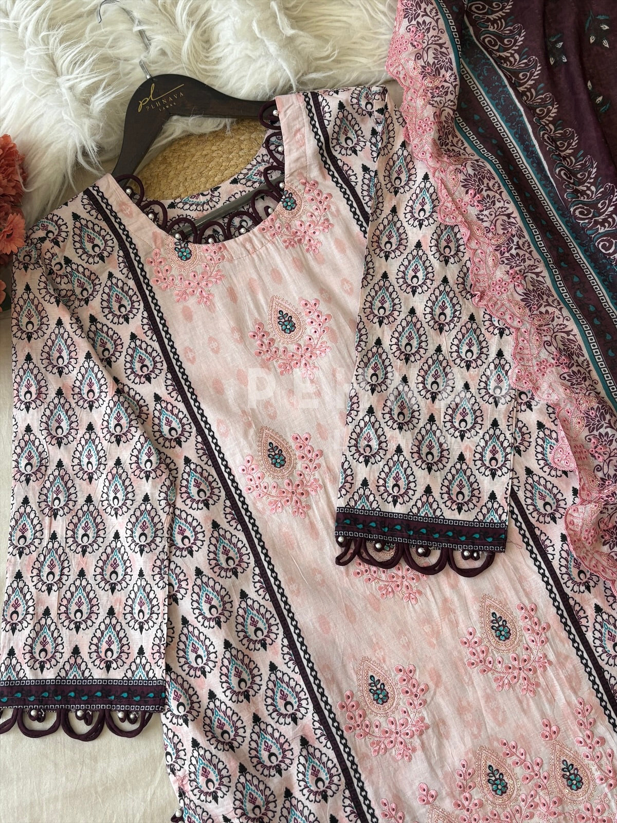 Floral Work Cotton Suit Set 1106