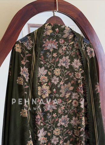 Floral Embroidered Unstitched Suit 4509