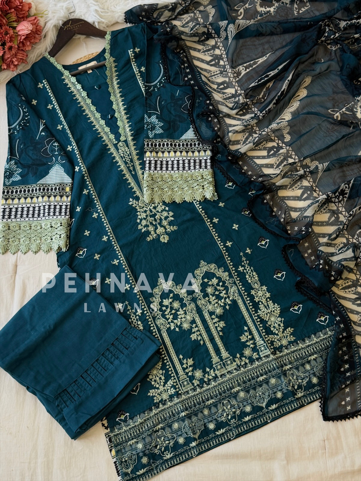 Cotton Embroidered suit 3375