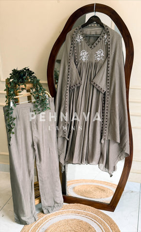 Lace-Trimmed Kurta Set