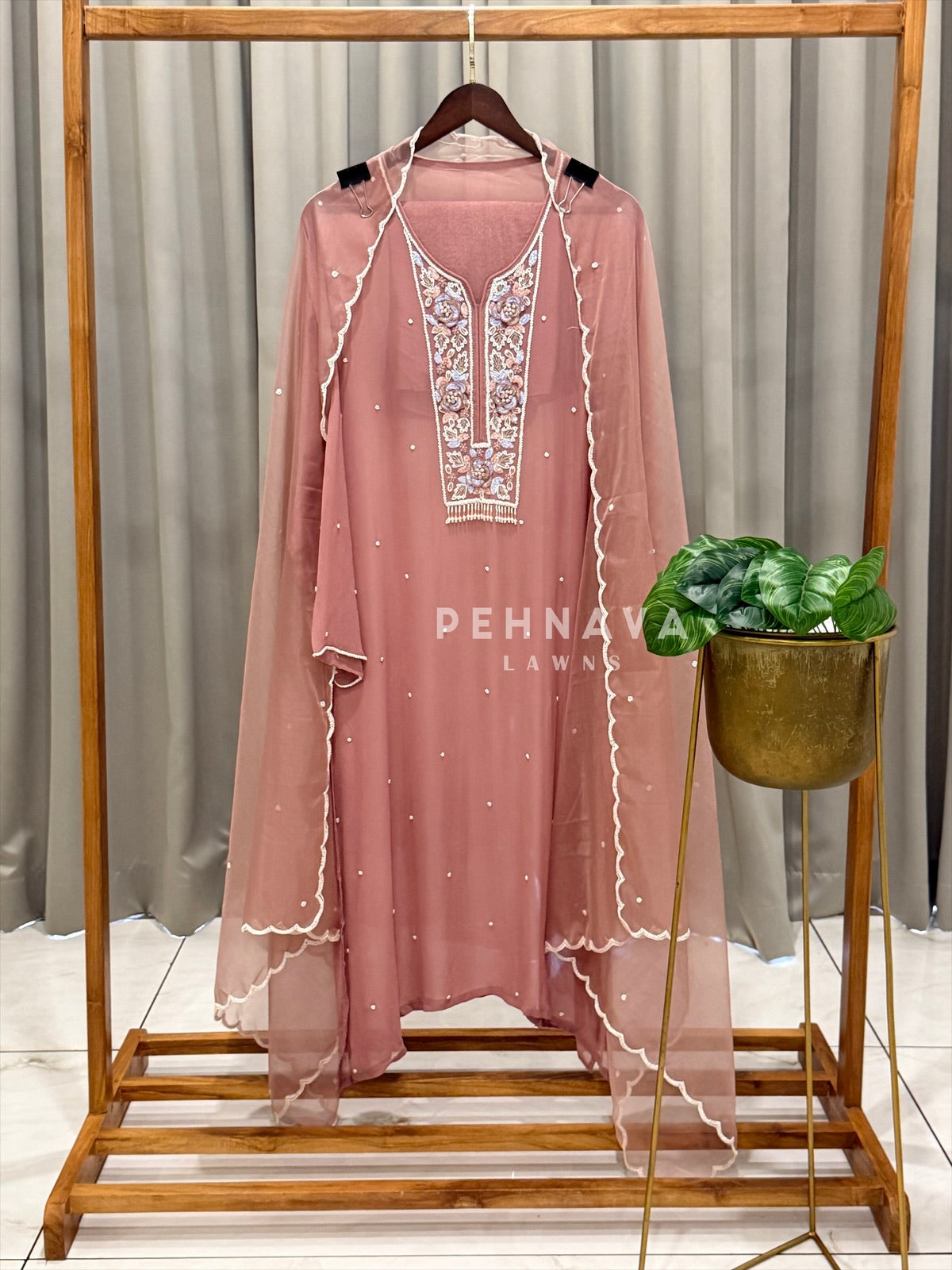 Premium Chiffon Handwork Semi-Stitched Suit