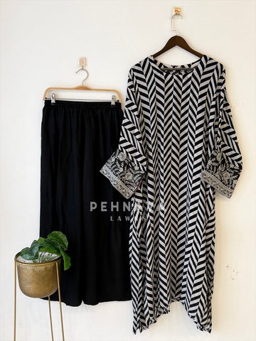 Sleeve Embroidered Two Piece Set 5197