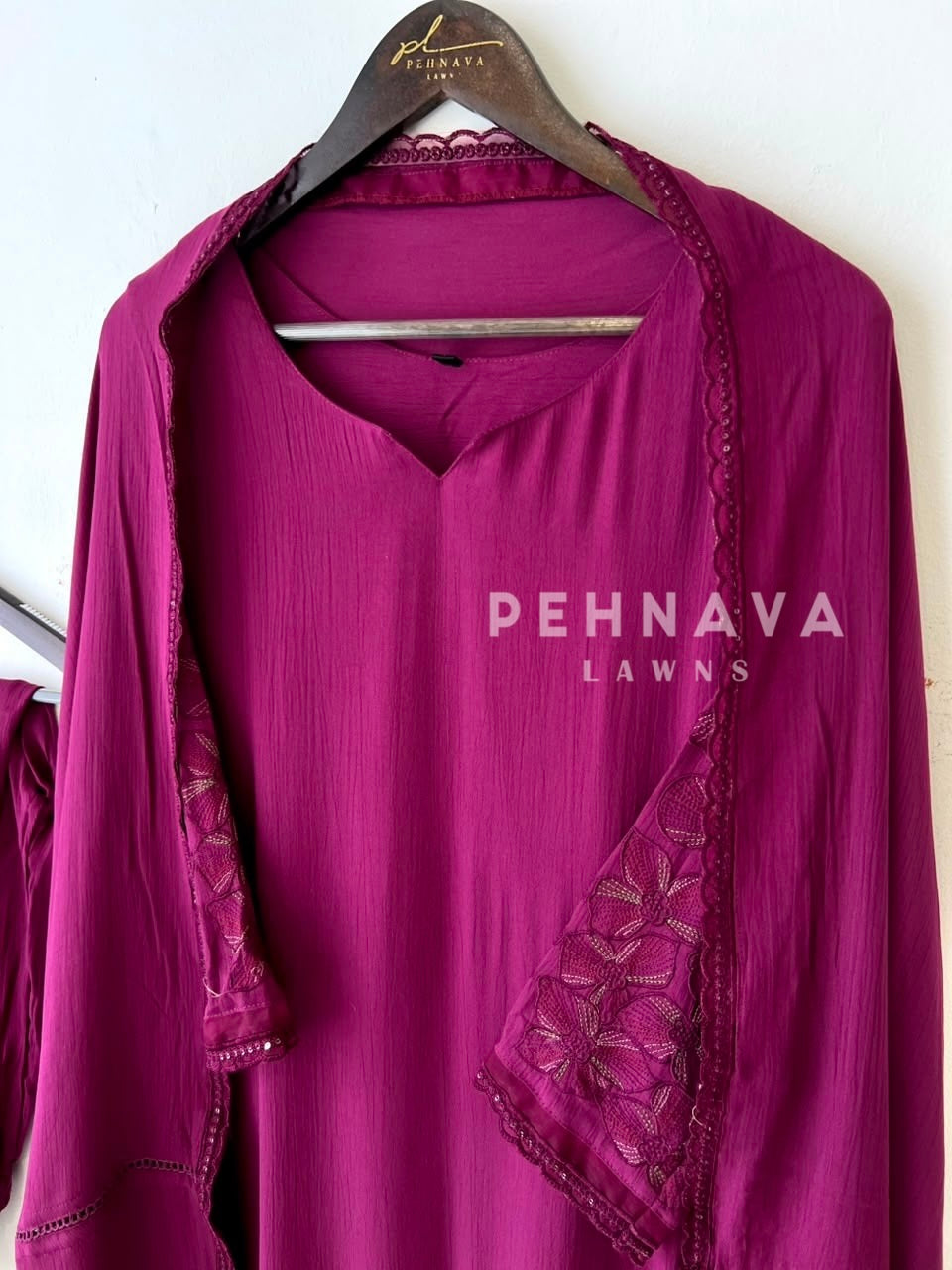Embroidered Lace Detailed Suit-1001