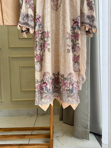 Trendy Pakistani Casual suit-4570