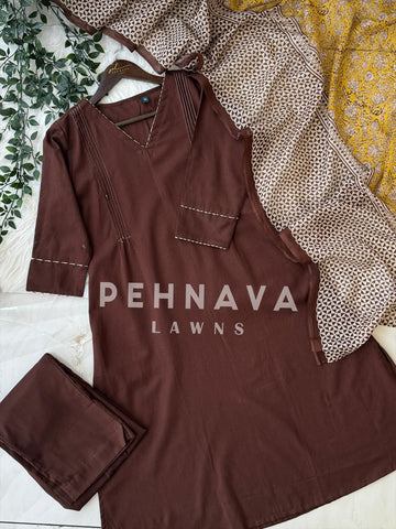 Signature Suit Set - Pehnava Lawns