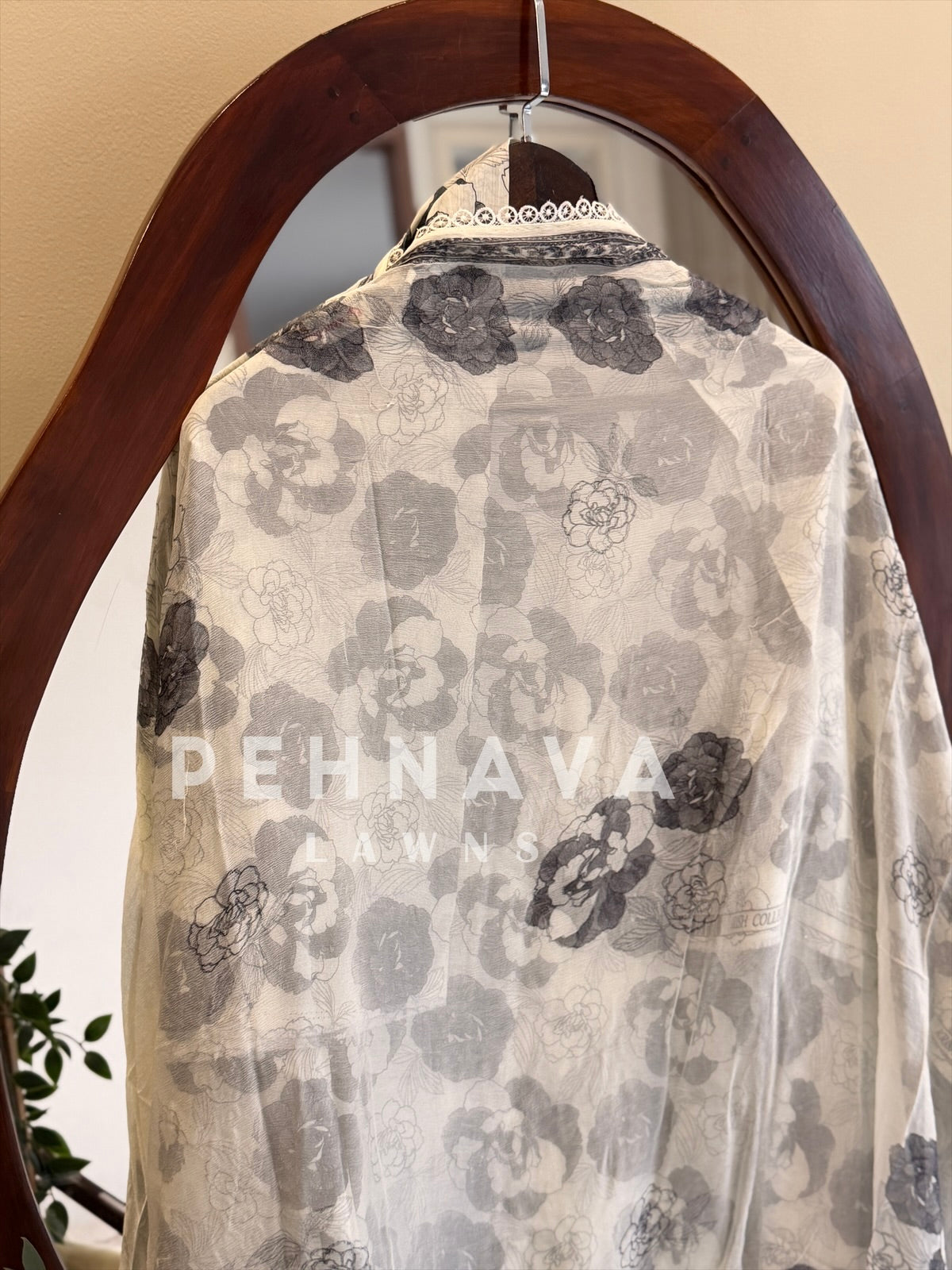 Floral Printed Unstitched Suit (Dispatch Time 4-5 Days)