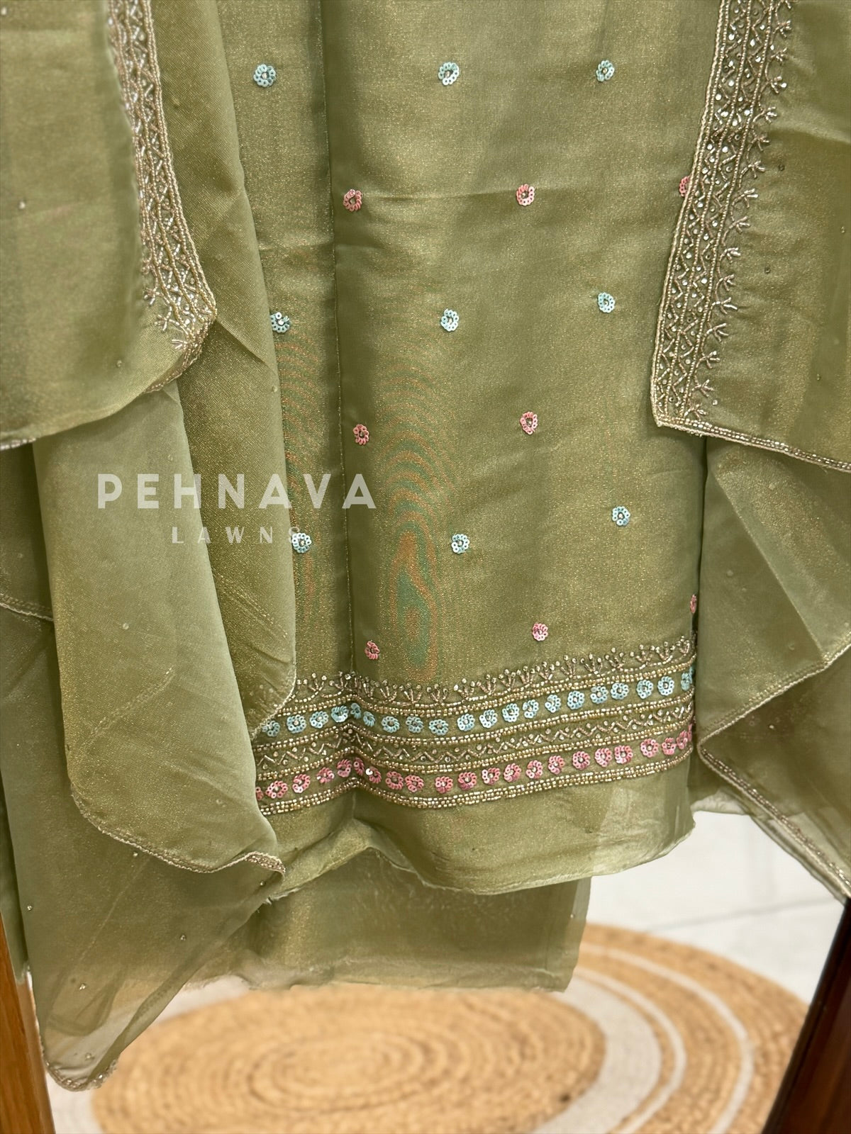 Tissue Handworked Unstitched Suit