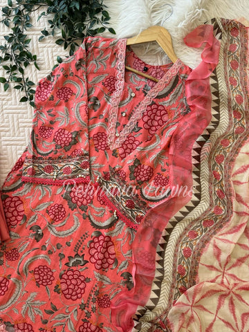 Stunning Pink Pakistani Suit