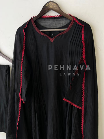 Pure chandheri Pleated Suit - Pehnava Lawns