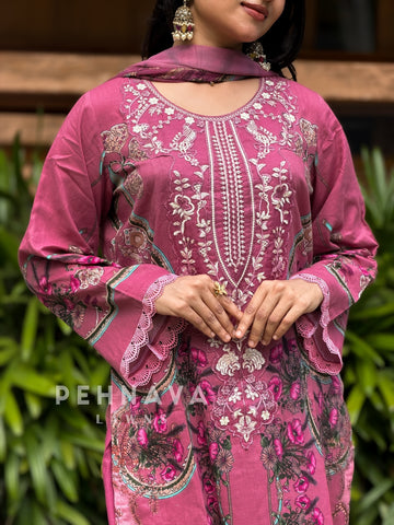 Signature Embroidered lawn Unstitched Suit 1518
