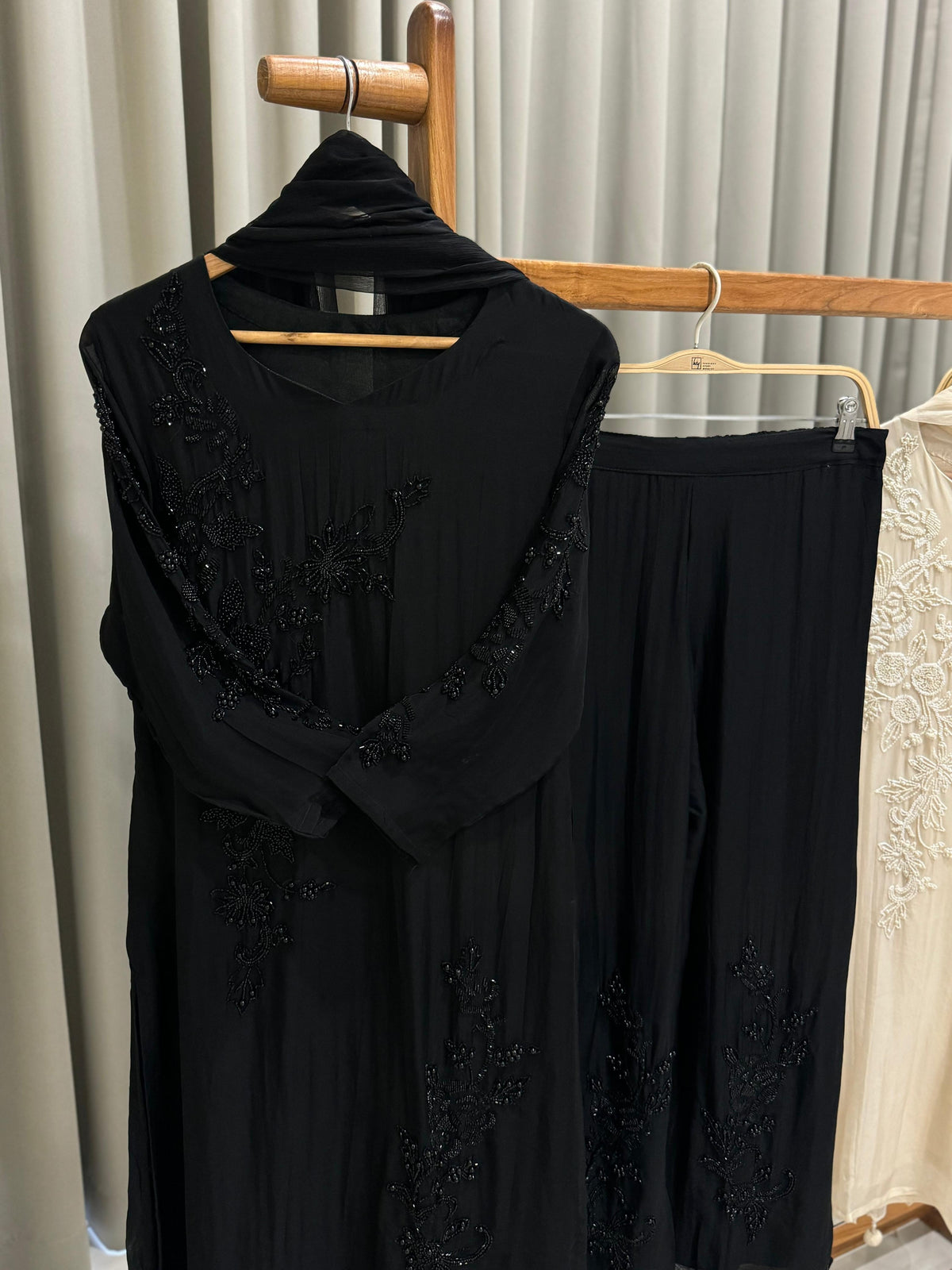 Pearl Hand worked party wear suit - Pehnava Lawns