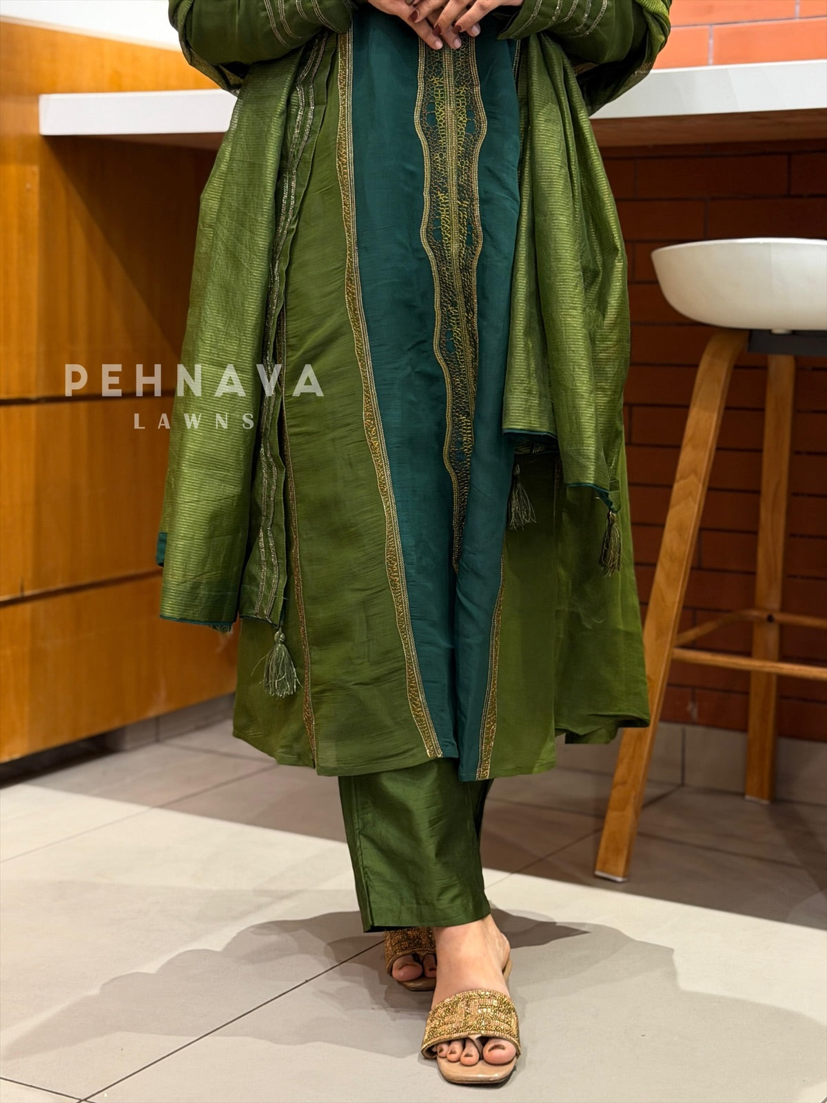 Straight Panel Embroidered Suit-6140 - Pehnava Lawns