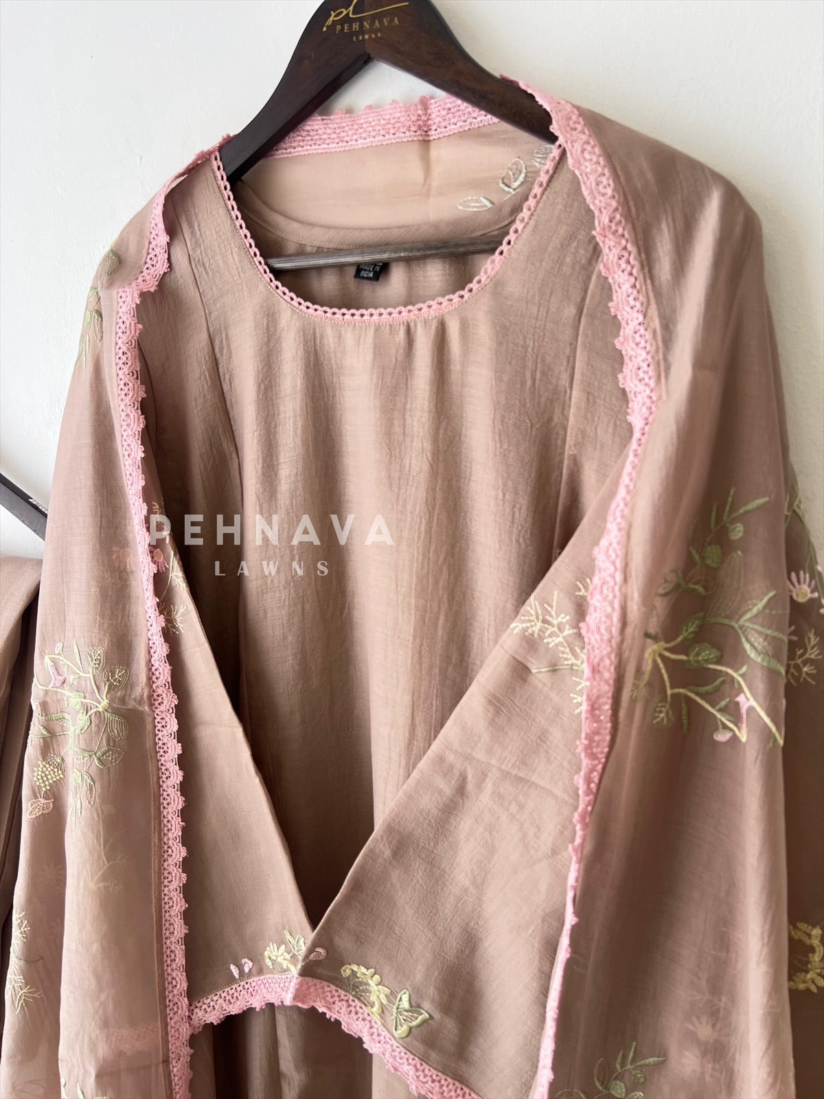 Lace-Trimmed Embroidered Suit-4139 - Pehnava Lawns