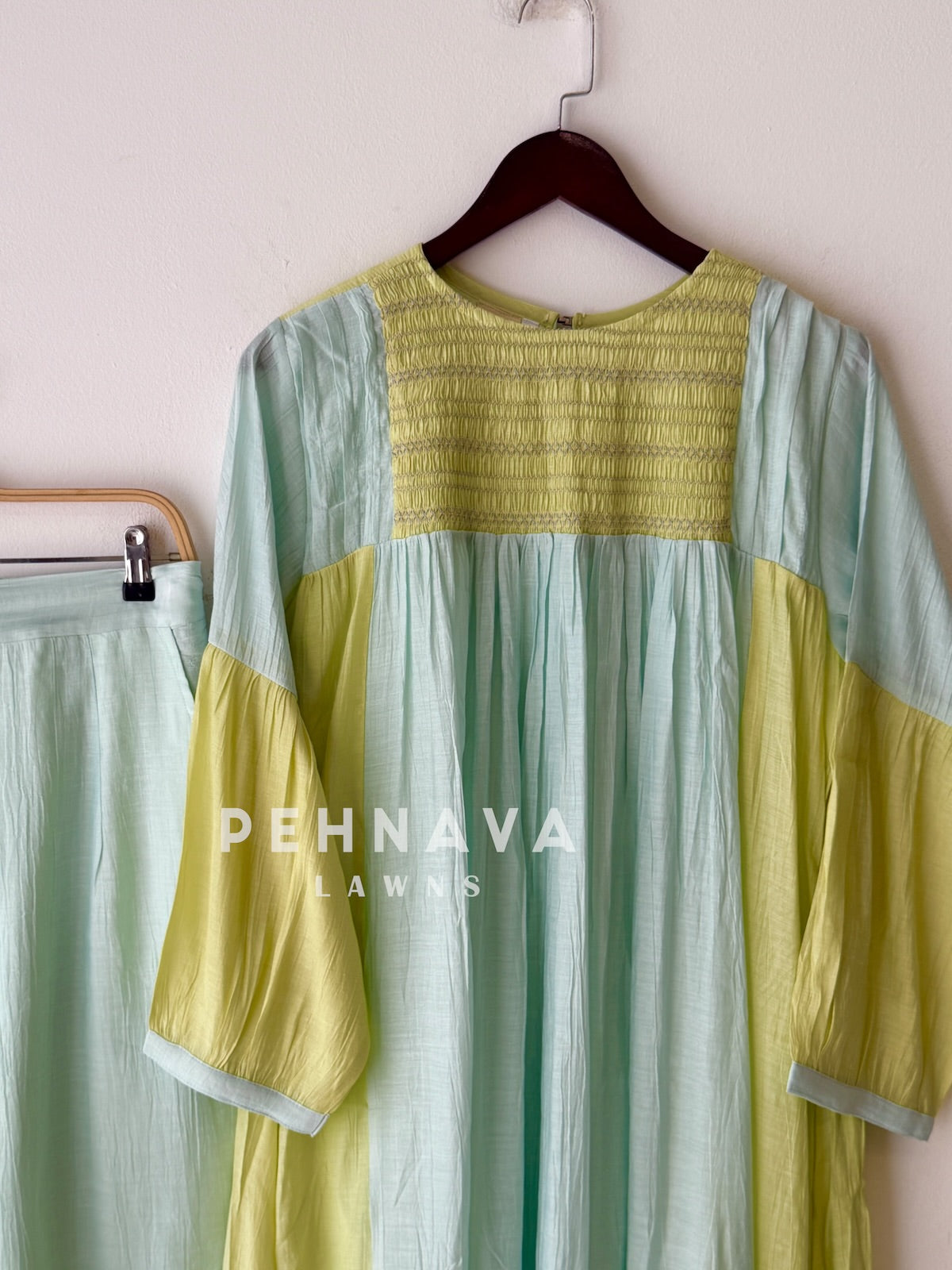 Colour-Blocked Flared Co-ord Set 2197