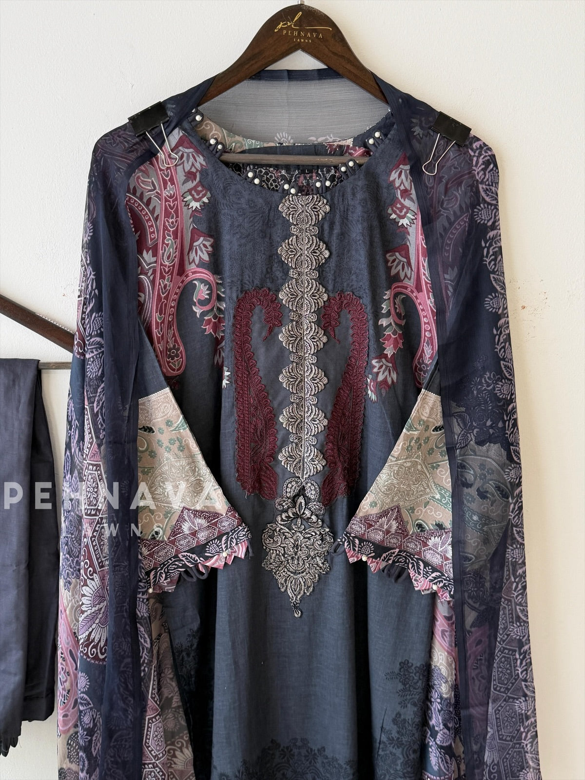 Casual Ready to Wear Suit-1757 - Pehnava Lawns