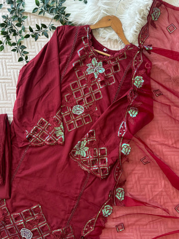 Cutwork Embroidered Pak-Suit-1