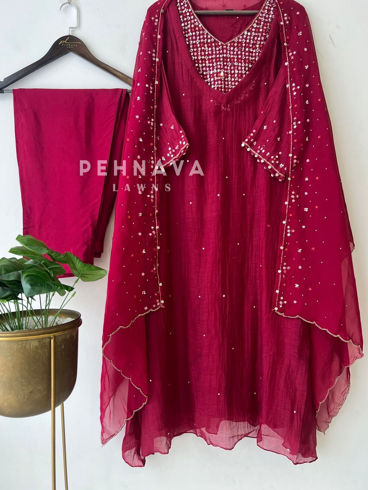 Mirror-Work Chanderi suit - Pehnava Lawns