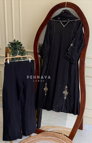 Handworked Panel Suit Set