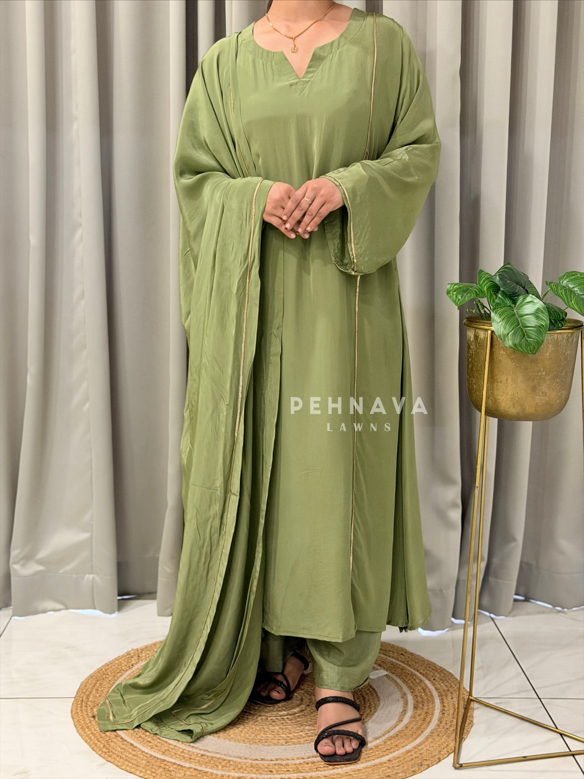 Panel Detailed Three Piece Ensemble 5032