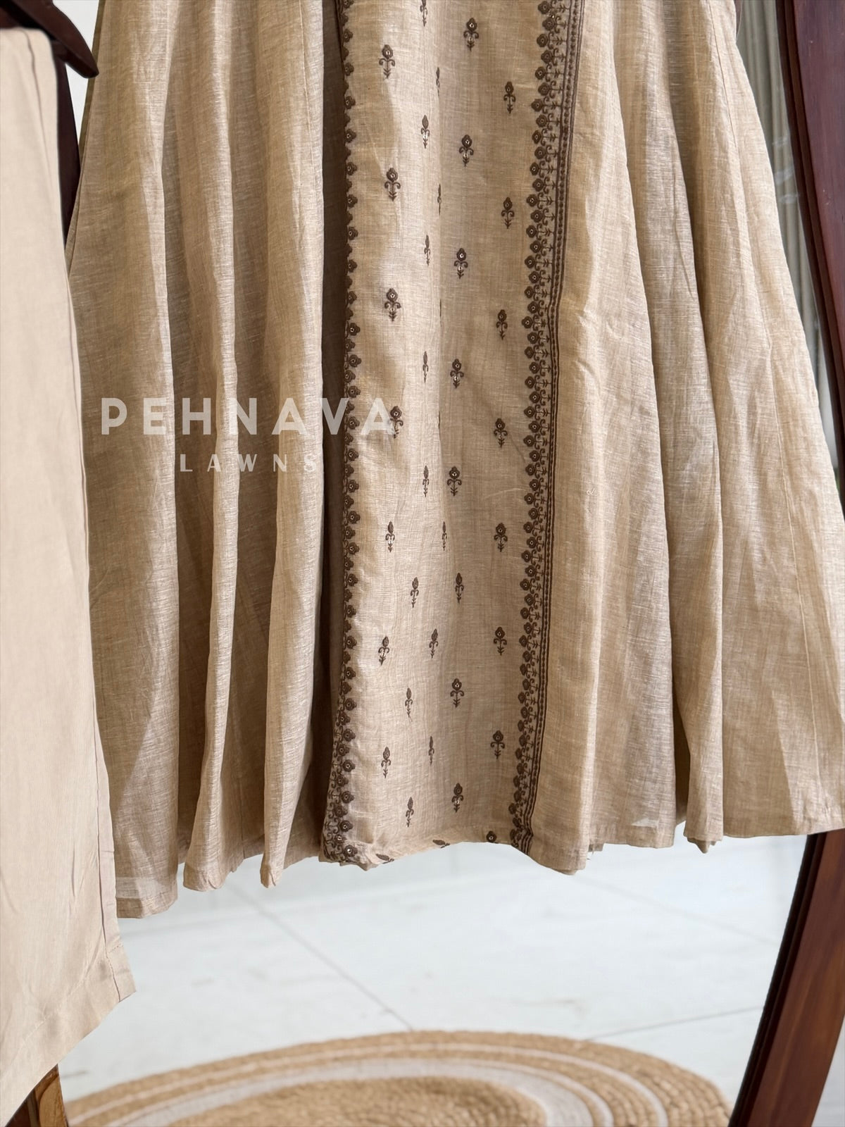 Panel Embroidered Three Piece Set 5426