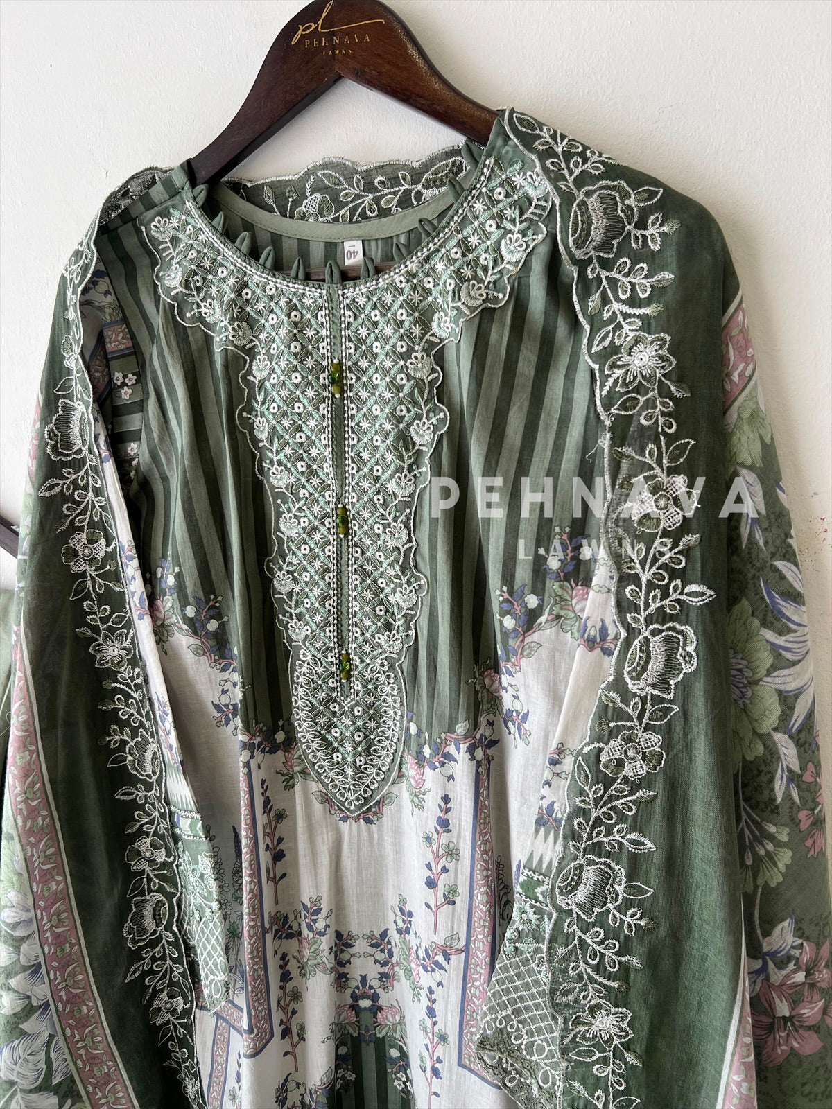 Embroidered Lawns Suit-206 - Pehnava Lawns