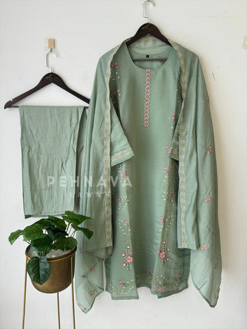 Classic Embroidery Suit Set