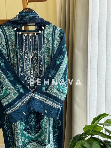 Classic Pakistani Lawn Suit