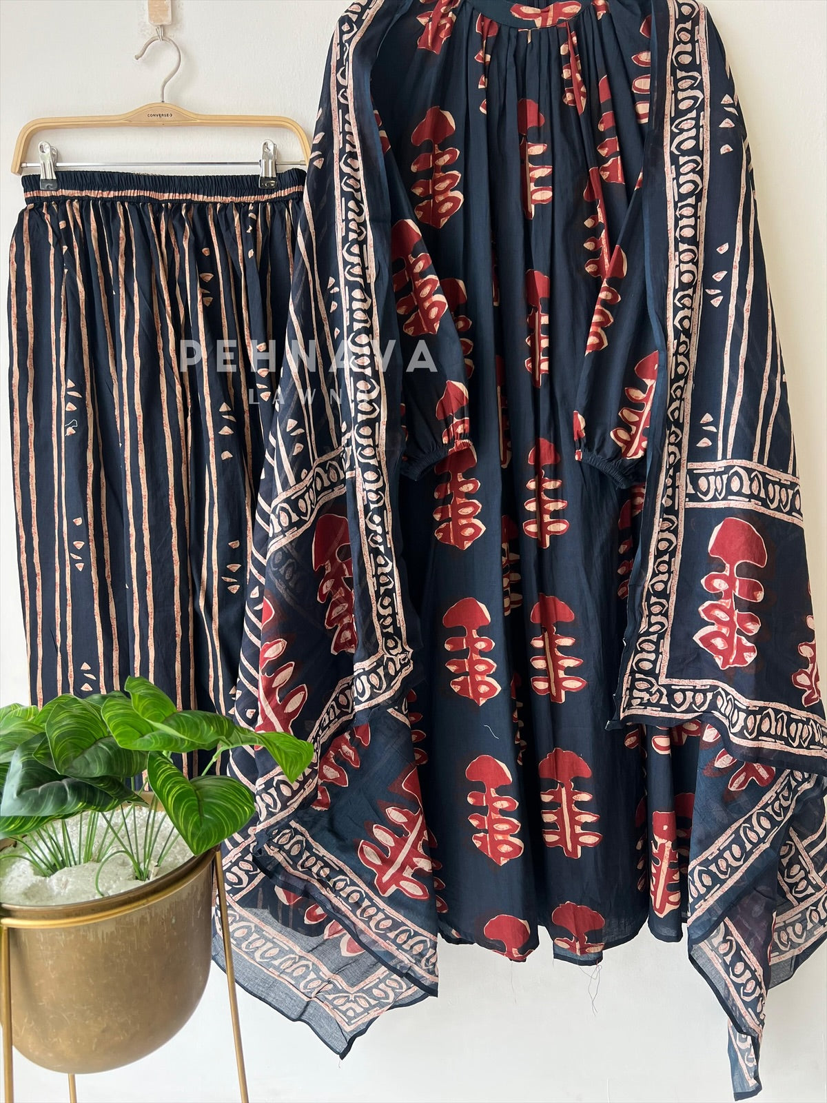 Classic Print Cotton Suit