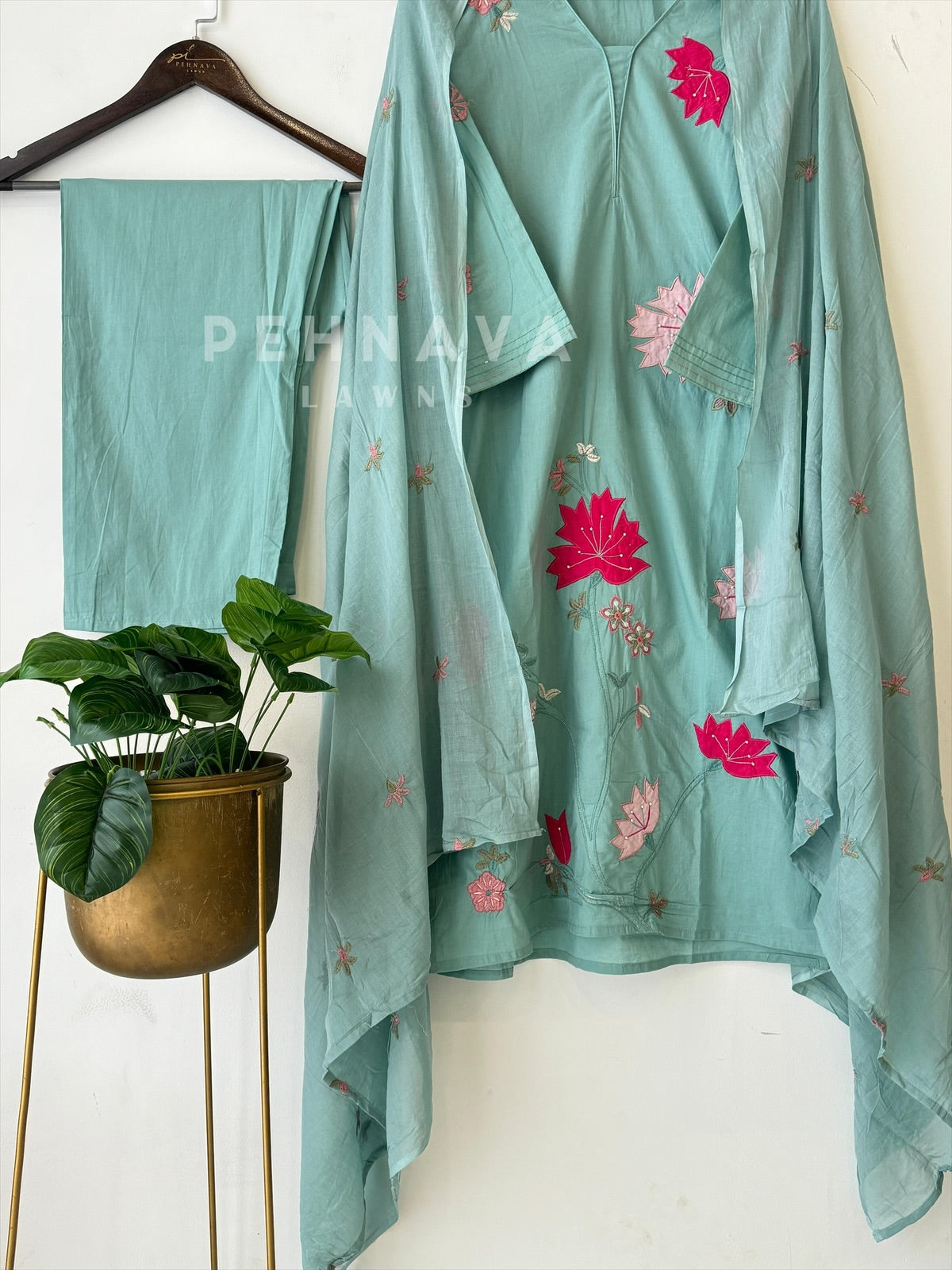 Aplique Detailed cotton Three-Piece Suit SN 3427 DJ3