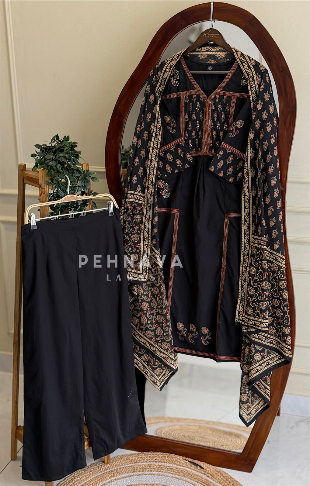 Printed Yoke Panel Suit Set 204
