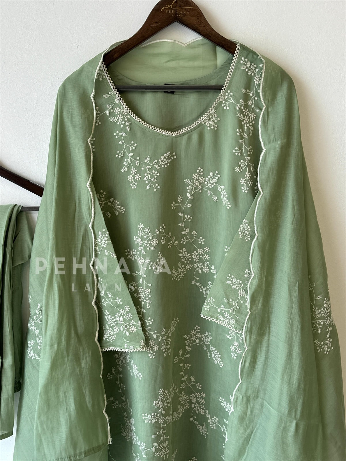 Elegant floral Embroidered Suit-12818