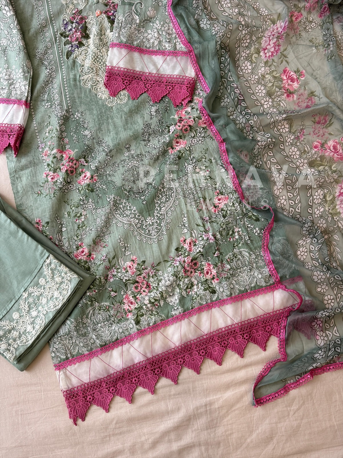 Cotton Lace Detail Suit Set-1487